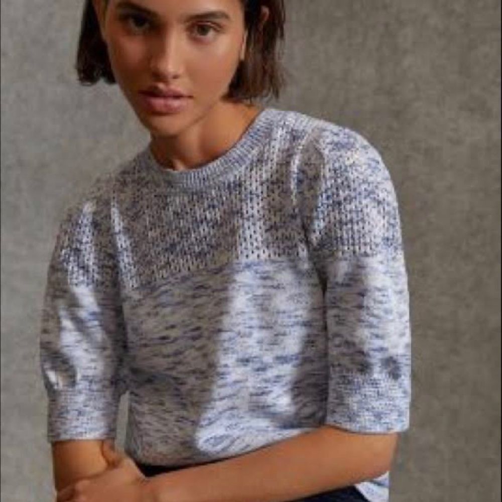 Anthropologie Cameron Sweater Tee, size XS